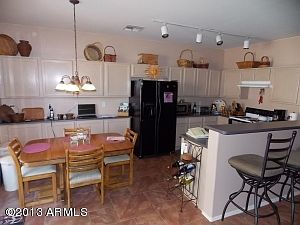 5th image of 9604 E Lindner Ave
