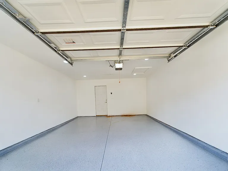 10189 Meeting House Dr NW — Photo 16