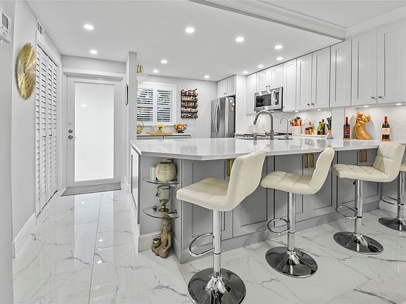 3rd image of 2809 Florida Blvd APT 107