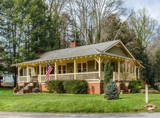 493 Valley St, Clayton, GA 30525