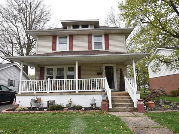 826 S Myrtle Ave, Willard, OH 44890