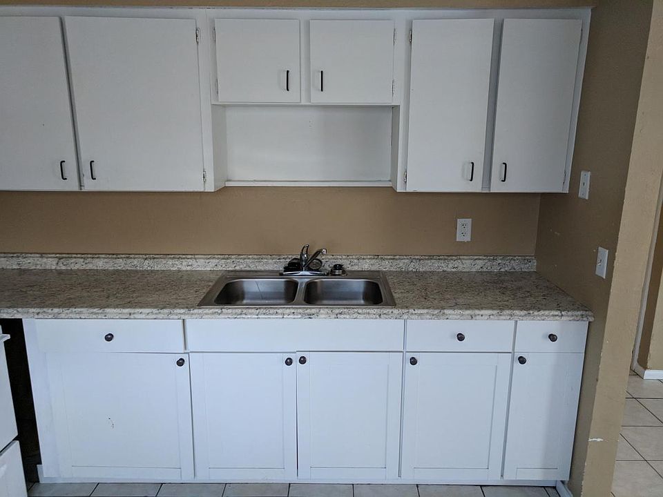 1st image of 2670 Broadway APT 4