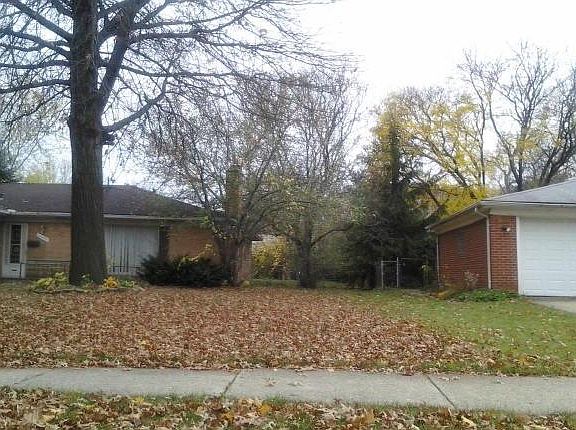 2nd image of 20452 Damman St