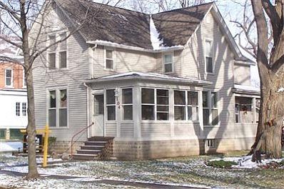 1st image of 104 N Garfield Ave
