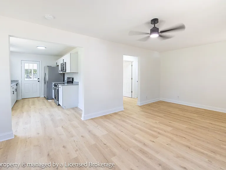 409 Eastover Ave — Photo 9
