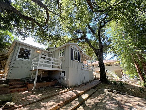 5th image of 20303 La Paloma Ave