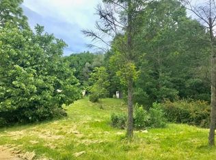 6445 Bloom Rd, Newark, NY 14513