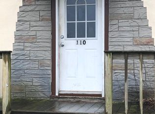 110 N West St, Hollowayville, IL 61356