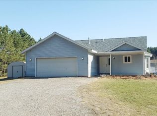 33008 Hilary Cir, Cambridge, MN 55008