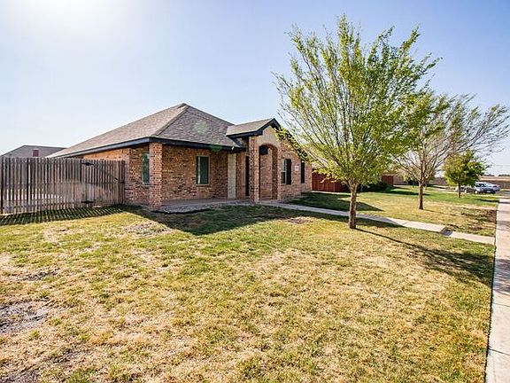 3rd image of 8303 Knoxville Dr