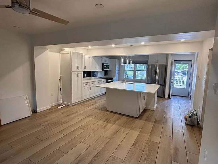 2 Alice Ct — Photo 9