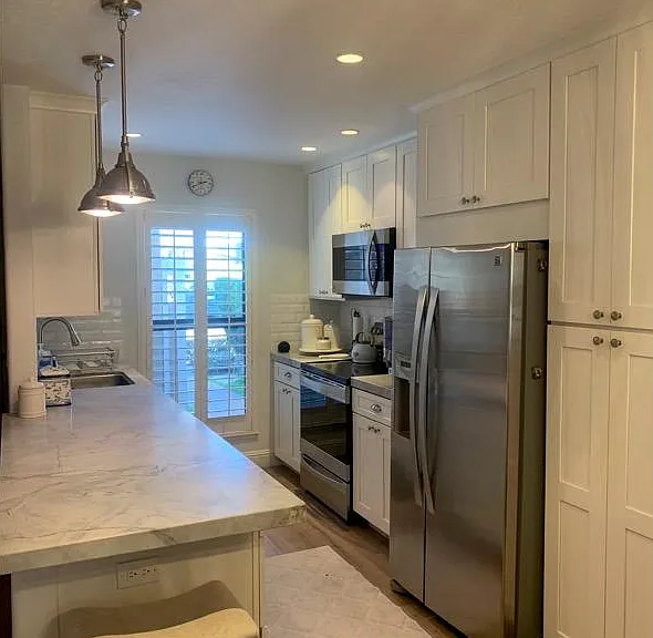429 W Rincon Ave #D — Photo 2