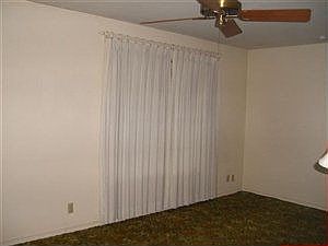 5th image of 2900 Medina Dr