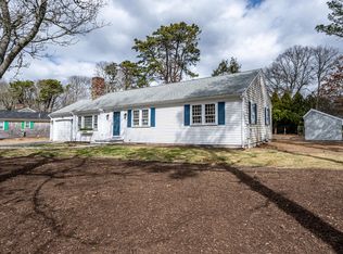 21 Touraine Way, South Yarmouth, MA 02664