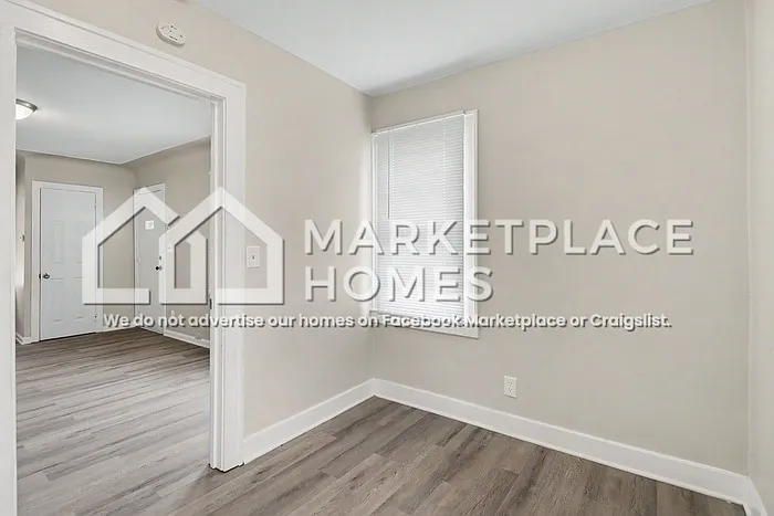 22046 Birchwood Ave — Photo 5