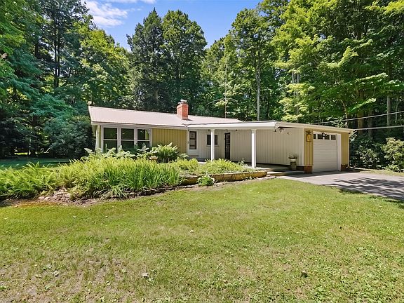 3rd image of 5622 Nash Rd