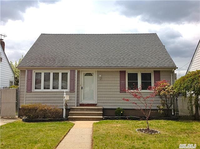 1st image of 7940 261st St