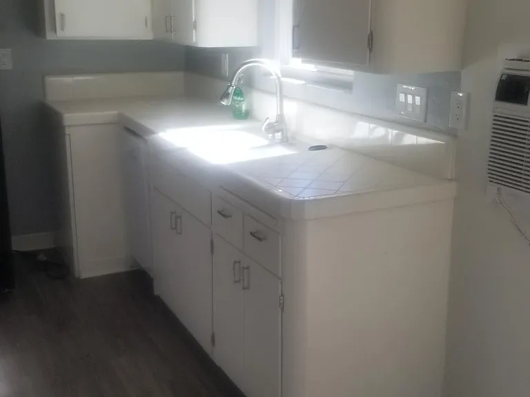 40 Harkness Ave #4 — Photo 4