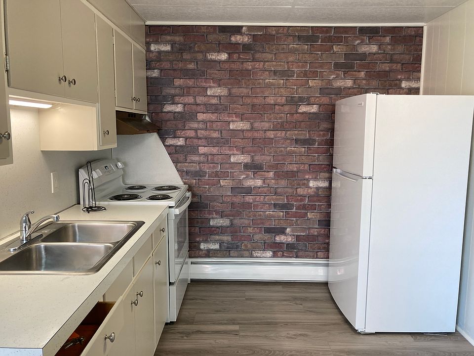 1st image of 110 E Main St Floor 2