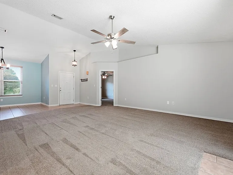 1243 Jefferyscot Dr — Photo 10