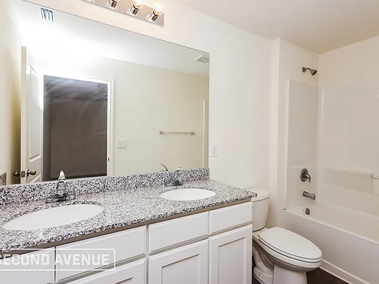 3301 65th St W — Photo 12