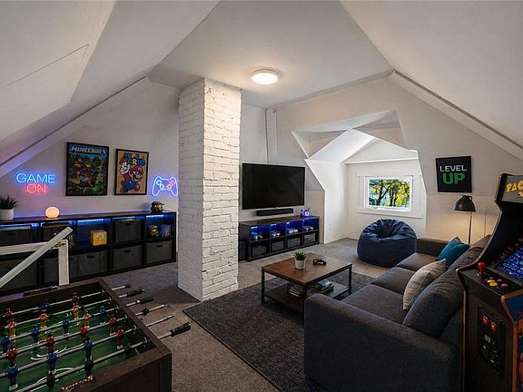 4th image of 9 Welstead Pl