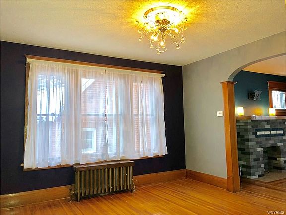 3rd image of 141 Claremont Ave