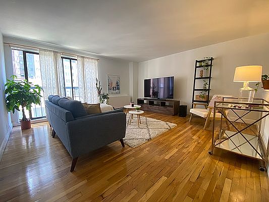 1st image of 123 E 54th St APT 7B