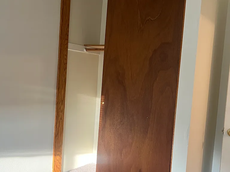 112 W Falls Rd — Photo 12