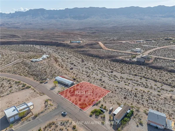 30430 N Haystack Dr, Meadview, AZ 86444