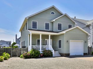 219 4th Ave, Lavallette, NJ 08735