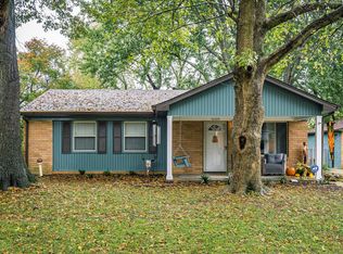 10604 Tarrytowne Rd, Louisville, KY 40272