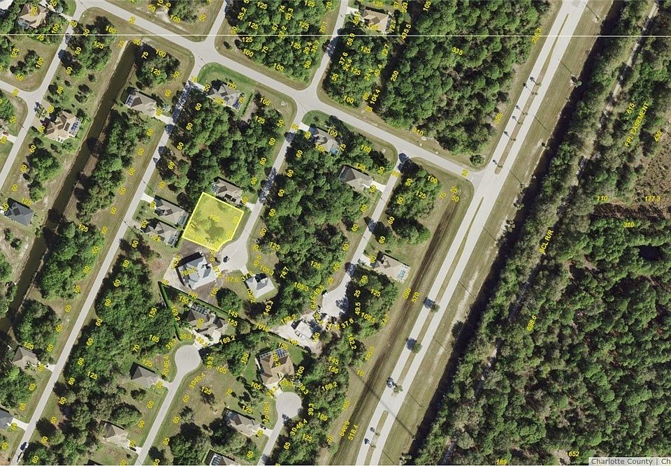 2nd image of 104 & 106 Coca Ln