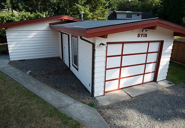 New TPO commercial-grade roof for beauty and peace of mind