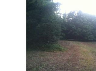 391 Devotion Rd, Baltic, CT 06330