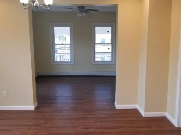 (undisclosed Address), Meriden, CT 06451