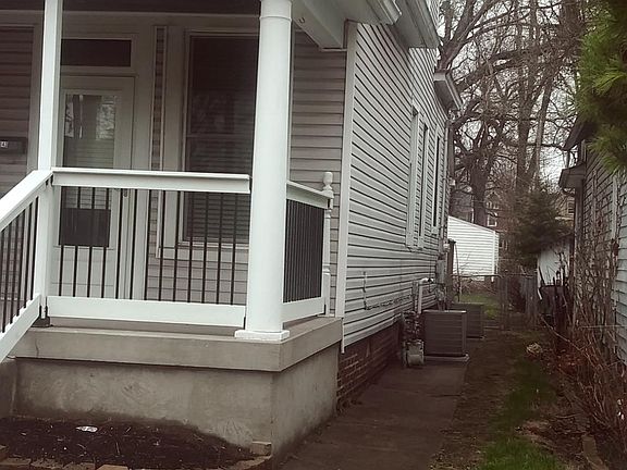 2nd image of 1143 Olive St