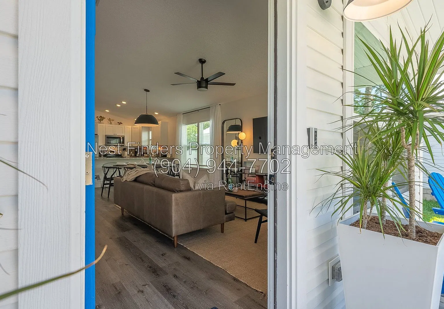 3 bed, 2.0 bath, 1200 sqft, $1,995 — Photo 3