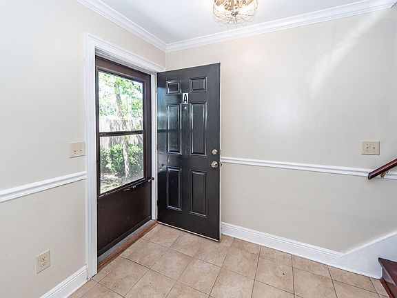 4th image of 278 Fleming Rd #A-d