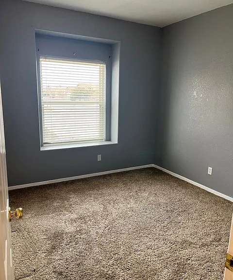 5295 Imperial Dr — Photo 9