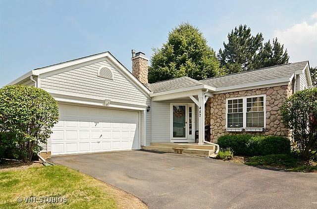 1st image of 457 W Parkside Dr