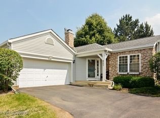 457 W Parkside Dr, Palatine, IL 60067