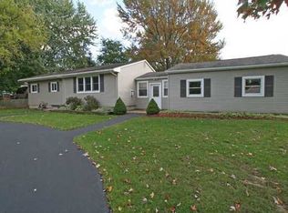 101 Princess Dr, Rochester, NY 14623