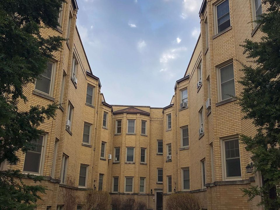 1st image of 423 Wisconsin Ave APT 3W