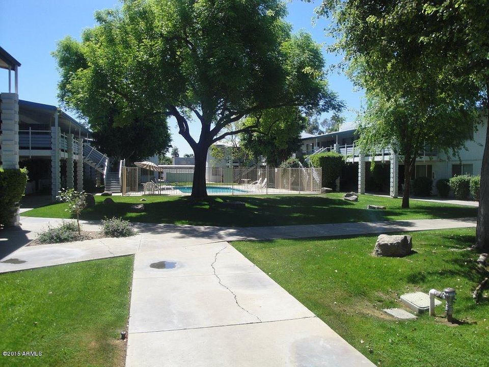 1st image of 721 E Montebello Ave Unit 207