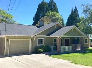 7364 Rogue River Dr, Shady Cove, OR