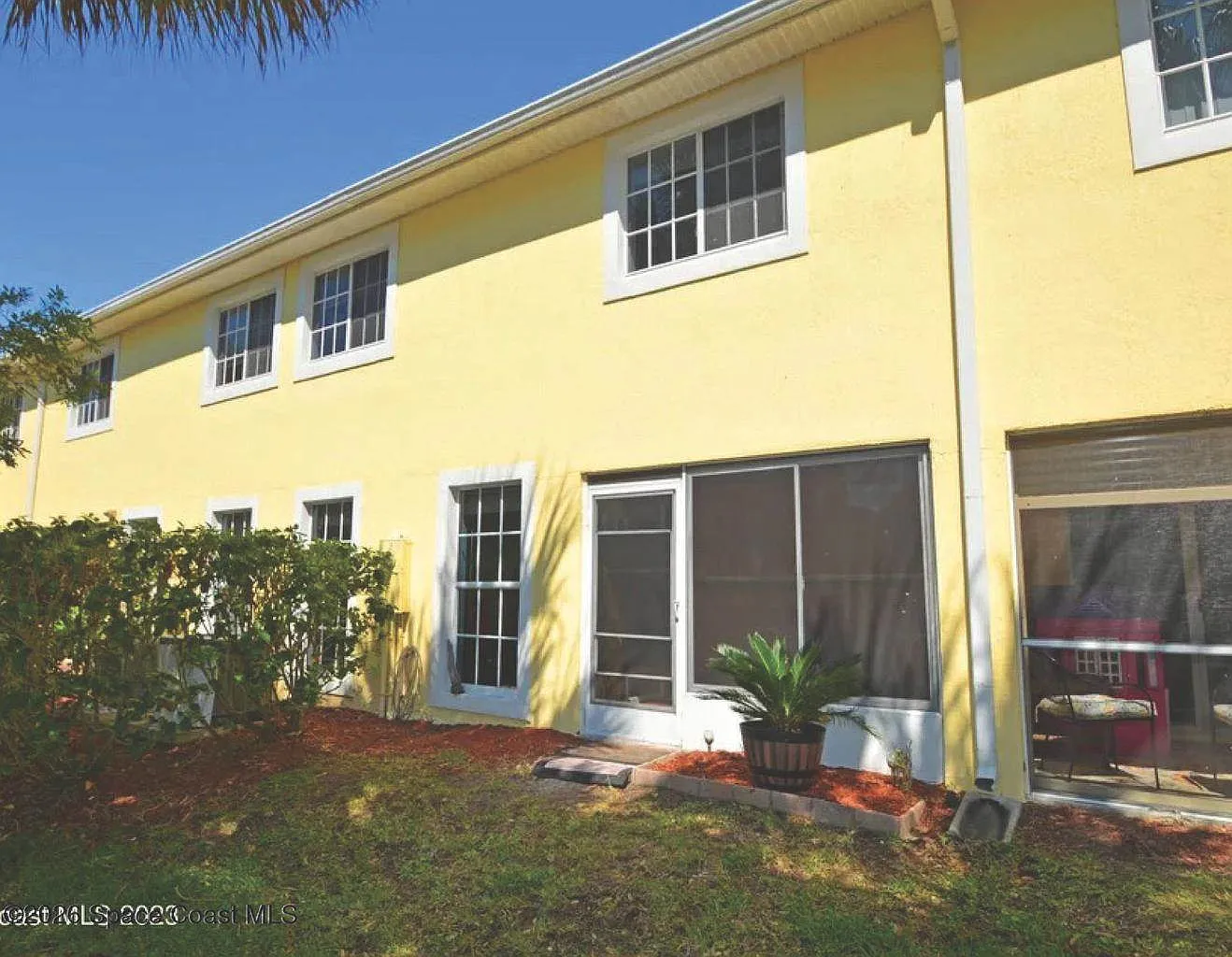 2 bed, 2.5 bath, $3,600 — Photo 2