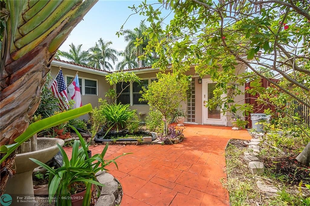 1042 Tyler St, Hollywood, FL 33019 Zillow
