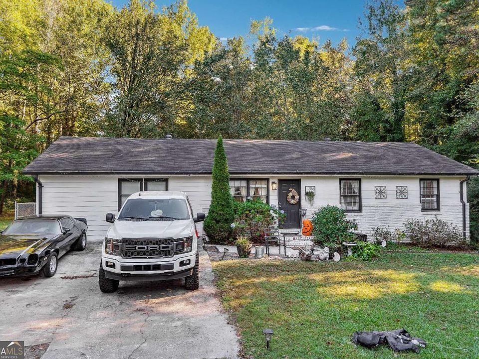1st image of 386 Black Oak Ct