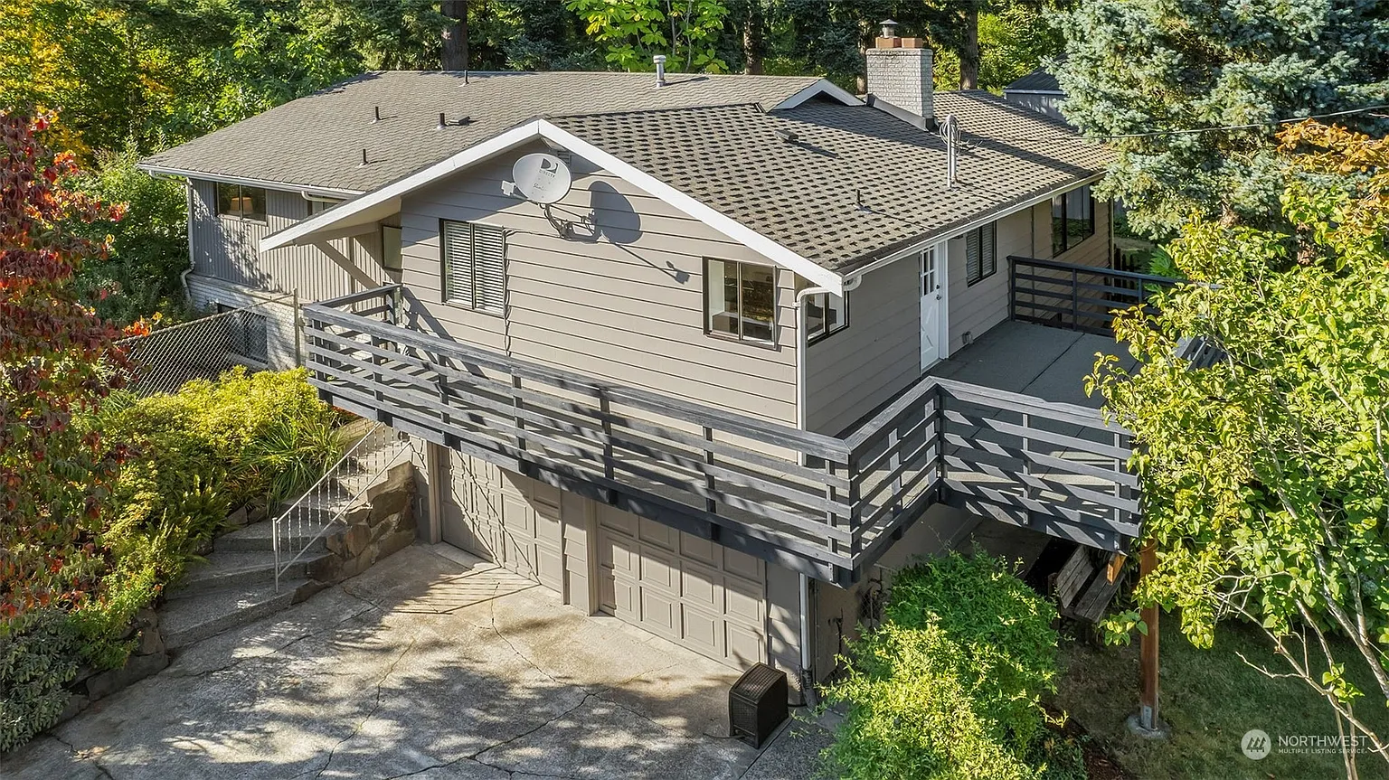 7507 Interurban Boulevard photo 1